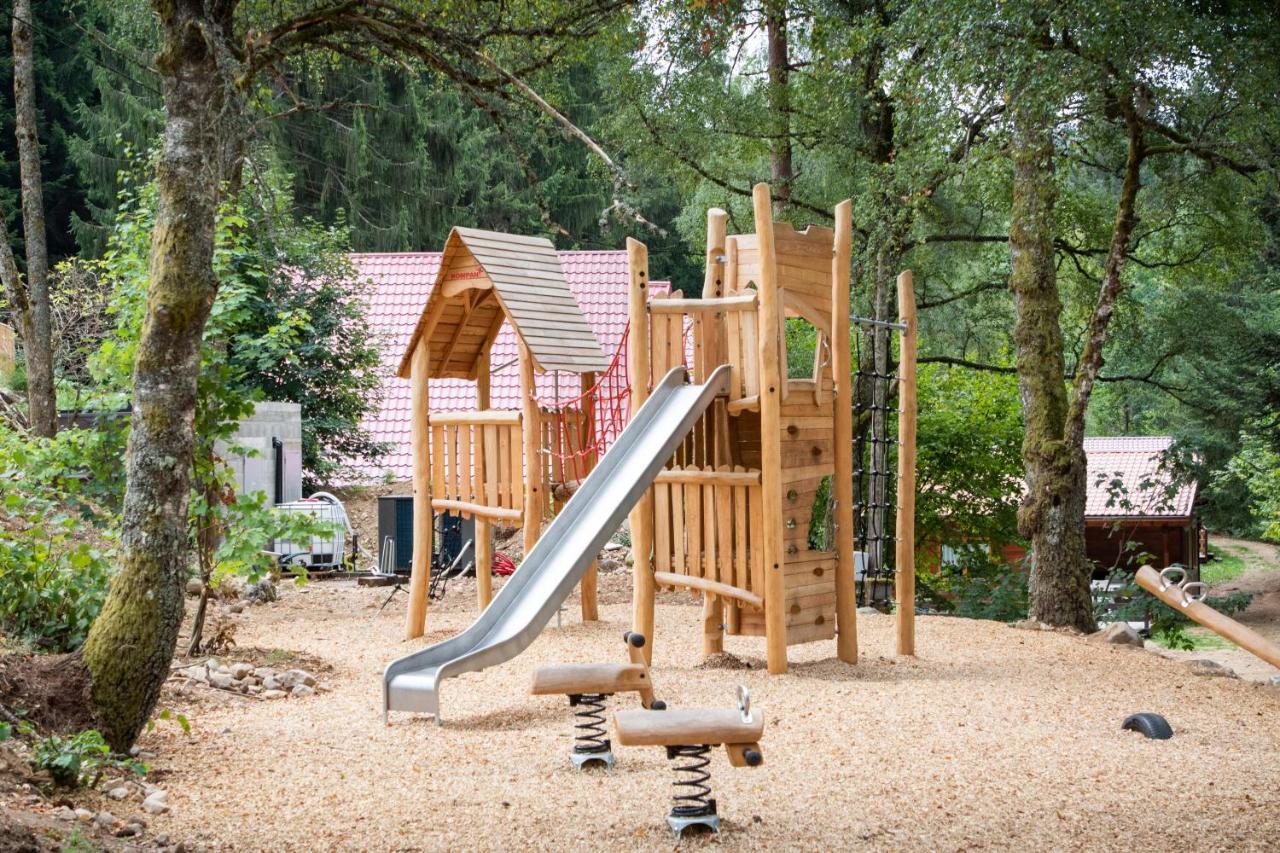 Huttopia Foret Des Vosges Barbey-Seroux Екстериор снимка